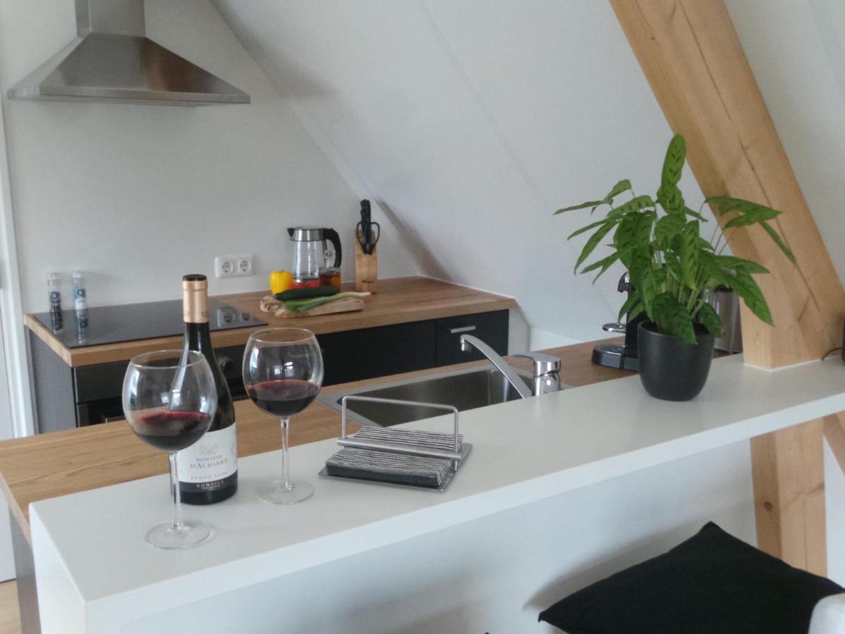 Top Appartement Short Stay In Mooie Omgeving Kortenhoef. エクステリア 写真